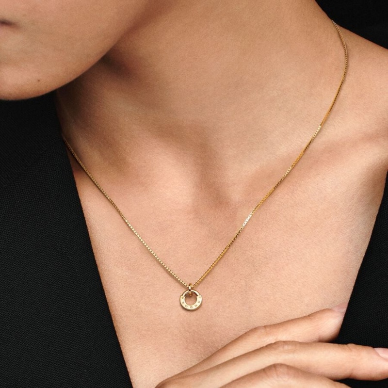 14k Gold Pandora Pandora Signature I-D Collier Pendant & Necklace Pendant Necklaces | 603-DPKGUR